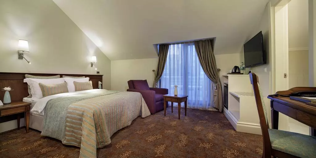 هتل آیکون استانبول - مهرپرواز-8390